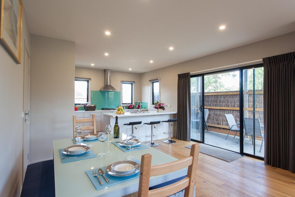 Silversands Beach Cottage Маунт-Марта Номер фото
